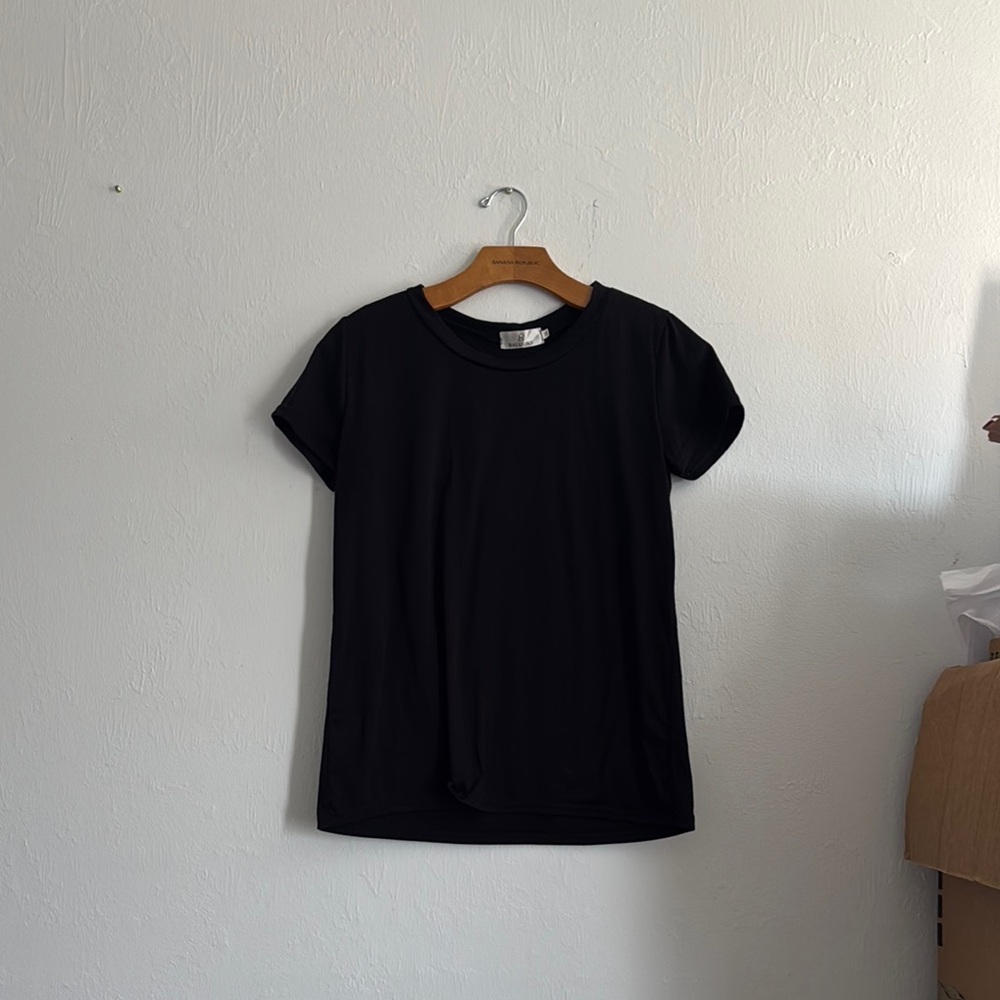 Hallow back wings Black Women's Top